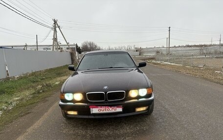 BMW 7 серия, 2000 год, 735 000 рублей, 1 фотография