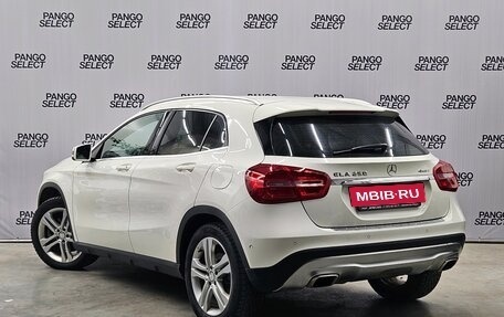 Mercedes-Benz GLA, 2014 год, 1 965 000 рублей, 4 фотография