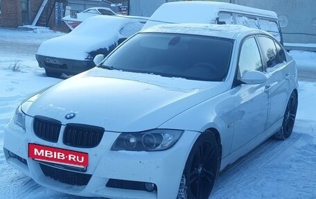 BMW 3 серия, 2006 год, 1 450 000 рублей, 8 фотография