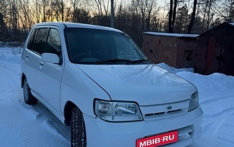 Nissan Cube II, 2001 год, 245 000 рублей, 1 фотография