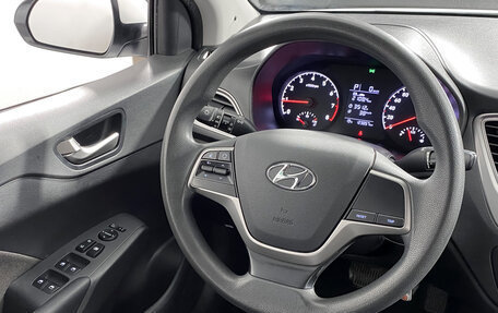 Hyundai Solaris II рестайлинг, 2019 год, 1 499 000 рублей, 19 фотография