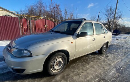 Daewoo Nexia I рестайлинг, 2008 год, 350 000 рублей, 3 фотография