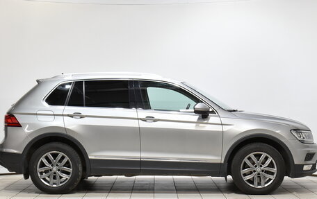 Volkswagen Tiguan II, 2017 год, 2 489 000 рублей, 5 фотография