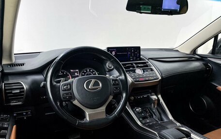 Lexus NX I, 2017 год, 3 650 000 рублей, 14 фотография