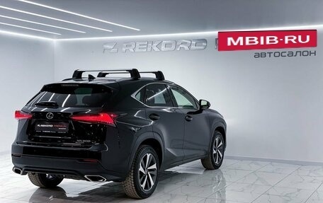 Lexus NX I, 2017 год, 3 650 000 рублей, 9 фотография