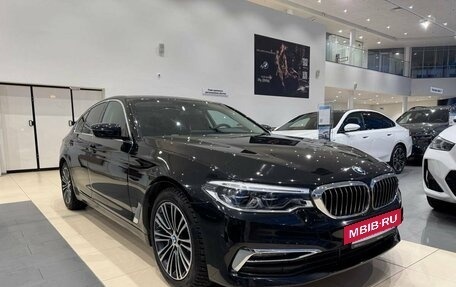 BMW 5 серия, 2018 год, 3 697 000 рублей, 3 фотография