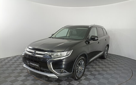 Mitsubishi Outlander III рестайлинг 3, 2016 год, 2 289 000 рублей, 1 фотография