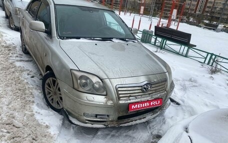 Toyota Avensis III рестайлинг, 2003 год, 520 000 рублей, 1 фотография