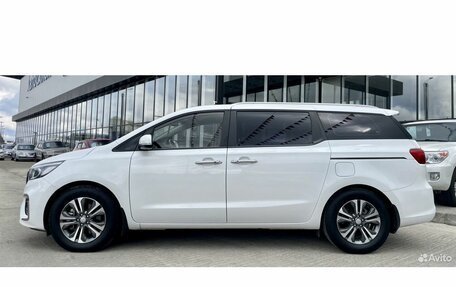 KIA Carnival III, 2019 год, 3 560 000 рублей, 2 фотография