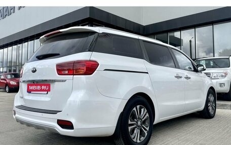 KIA Carnival III, 2019 год, 3 560 000 рублей, 8 фотография