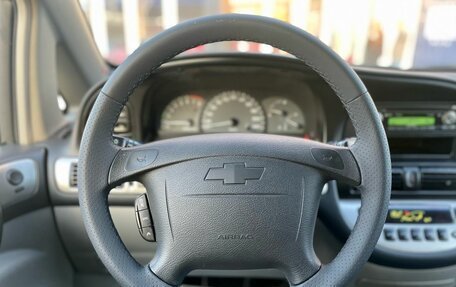 Chevrolet Rezzo, 2006 год, 710 000 рублей, 13 фотография