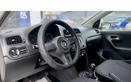 Volkswagen Polo VI (EU Market), 2012 год, 860 000 рублей, 10 фотография