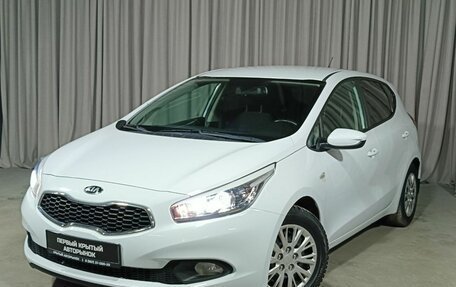 KIA cee'd III, 2013 год, 1 210 000 рублей, 1 фотография