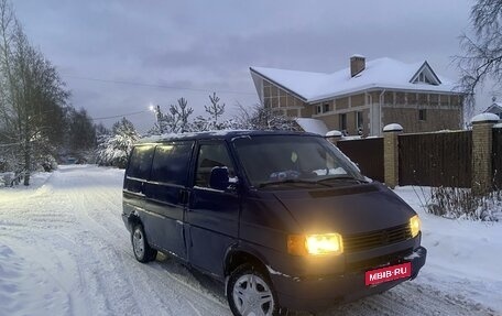 Volkswagen Transporter T4, 1992 год, 320 000 рублей, 2 фотография