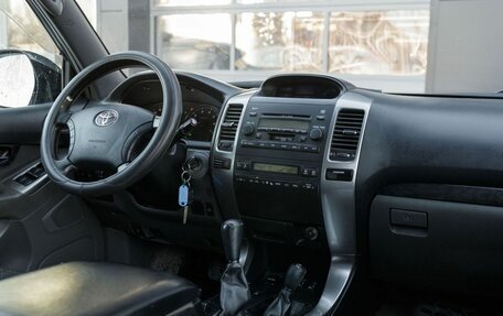 Toyota Land Cruiser Prado 120 рестайлинг, 2008 год, 2 550 000 рублей, 11 фотография