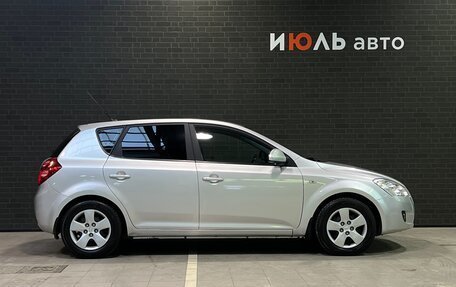 KIA cee'd I рестайлинг, 2009 год, 671 000 рублей, 4 фотография