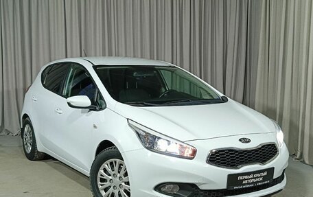 KIA cee'd III, 2013 год, 1 210 000 рублей, 3 фотография