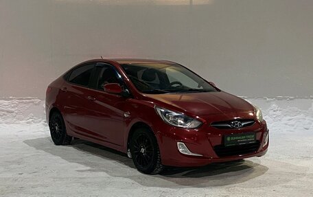 Hyundai Solaris II рестайлинг, 2013 год, 955 000 рублей, 3 фотография