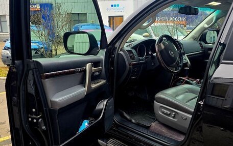 Toyota Land Cruiser 200, 2008 год, 2 990 000 рублей, 13 фотография