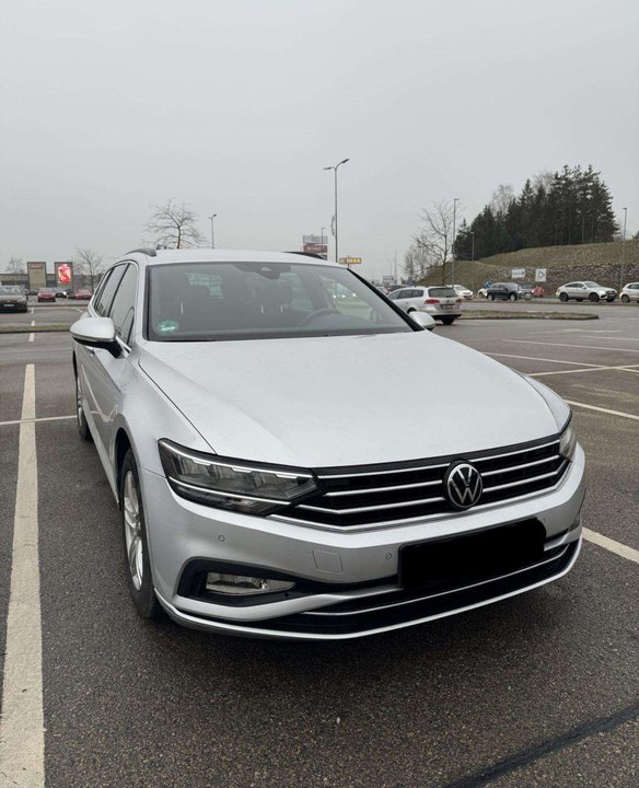 Volkswagen Passat B8 рестайлинг, 2021 год, 1 950 000 рублей, 2 фотография