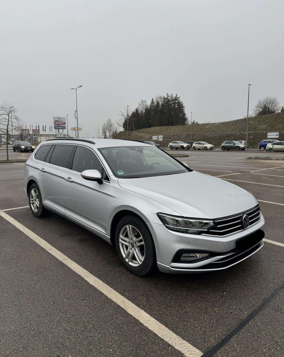 Volkswagen Passat B8 рестайлинг, 2021 год, 1 950 000 рублей, 1 фотография