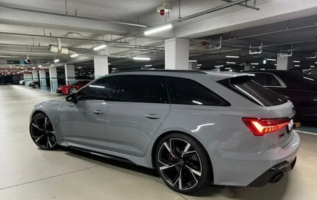 Audi RS 6, 2023 год, 19 000 000 рублей, 13 фотография