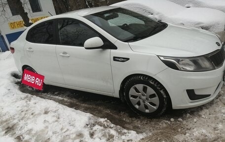 KIA Rio III рестайлинг, 2014 год, 830 000 рублей, 2 фотография