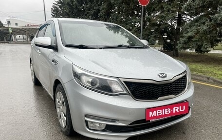 KIA Rio III рестайлинг, 2016 год, 895 000 рублей, 4 фотография