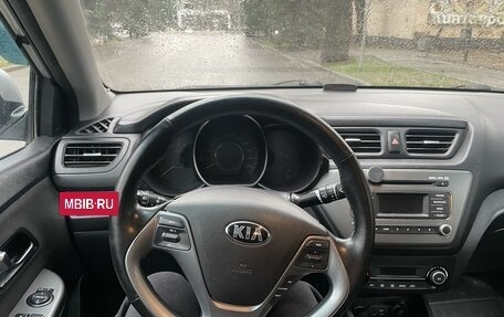 KIA Rio III рестайлинг, 2016 год, 895 000 рублей, 14 фотография