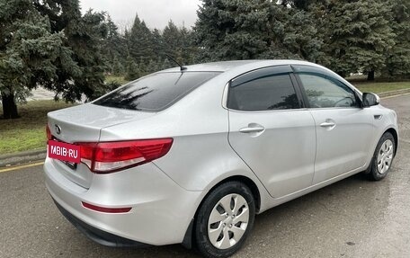 KIA Rio III рестайлинг, 2016 год, 895 000 рублей, 10 фотография