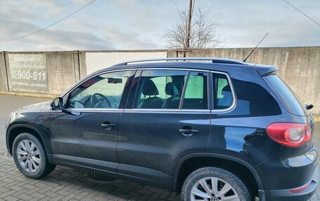 Volkswagen Tiguan I, 2010 год, 1 310 000 рублей, 2 фотография