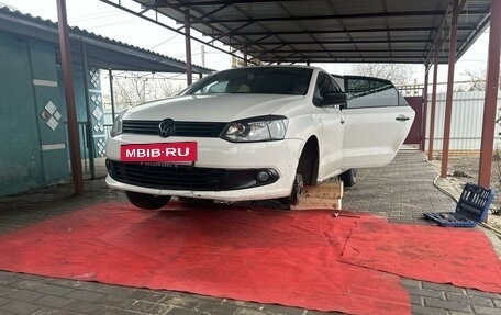 Volkswagen Polo VI (EU Market), 2013 год, 530 000 рублей, 14 фотография