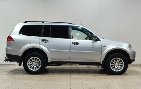 Mitsubishi Pajero Sport II рестайлинг, 2012 год, 1 650 000 рублей, 4 фотография