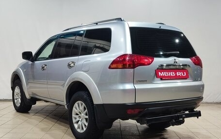 Mitsubishi Pajero Sport II рестайлинг, 2012 год, 1 650 000 рублей, 7 фотография