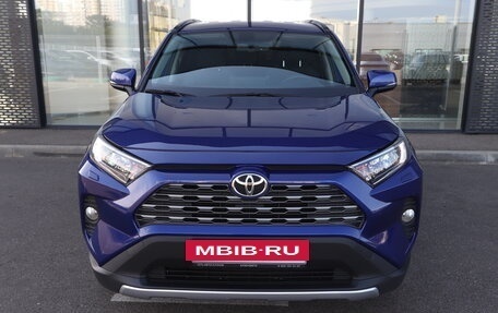 Toyota RAV4, 2021 год, 3 590 000 рублей, 3 фотография