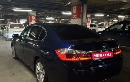 Honda Accord IX рестайлинг, 2013 год, 2 200 000 рублей, 14 фотография