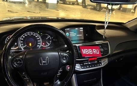 Honda Accord IX рестайлинг, 2013 год, 2 200 000 рублей, 38 фотография