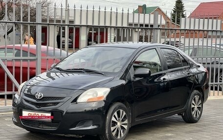 Toyota Yaris III рестайлинг, 2008 год, 699 000 рублей, 3 фотография