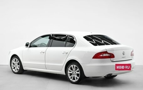 Skoda Superb III рестайлинг, 2010 год, 895 000 рублей, 4 фотография