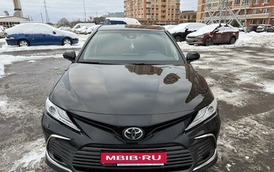 Toyota Camry, 2021 год, 3 650 000 рублей, 1 фотография