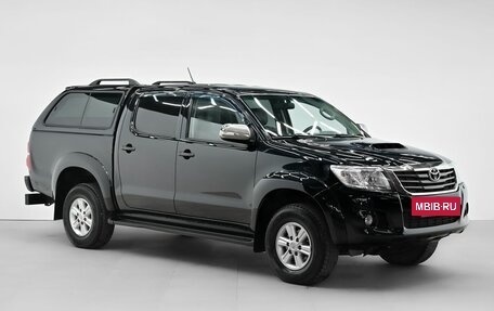 Toyota Hilux VII, 2013 год, 1 895 000 рублей, 2 фотография