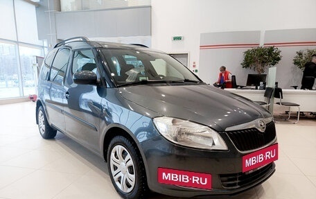 Skoda Roomster, 2013 год, 975 000 рублей, 7 фотография