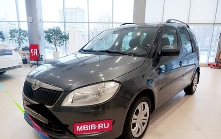 Skoda Roomster, 2013 год, 975 000 рублей, 5 фотография