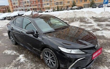 Toyota Camry, 2021 год, 3 650 000 рублей, 3 фотография