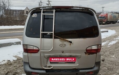 Hyundai Starex I рестайлинг, 2002 год, 550 000 рублей, 4 фотография