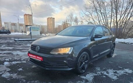 Volkswagen Jetta VI, 2015 год, 1 100 000 рублей, 2 фотография