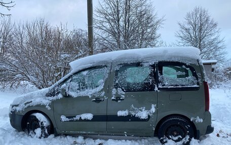 Peugeot Partner II рестайлинг 2, 2013 год, 1 100 000 рублей, 4 фотография