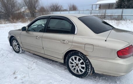 Hyundai Sonata IV рестайлинг, 2005 год, 500 000 рублей, 17 фотография