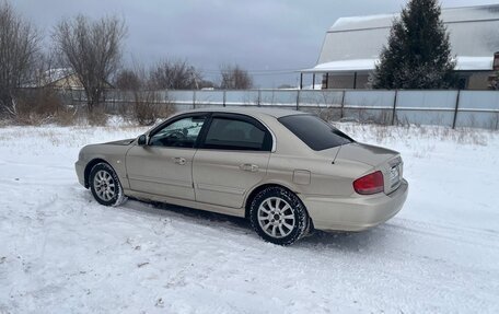 Hyundai Sonata IV рестайлинг, 2005 год, 500 000 рублей, 18 фотография