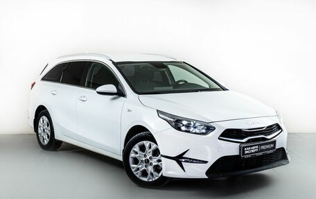 KIA cee'd III, 2022 год, 2 300 000 рублей, 3 фотография